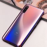 Xiaomi Mi 9: a game of light and color