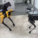 Kinesisk robot med en flip. Hvordan kan du lide det, Boston Dynamics?