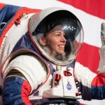 NASA showed a spacesuit in which the Americans will return to the moon