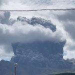 In Japan, the dangerous volcano Aso erupts. How serious is it?