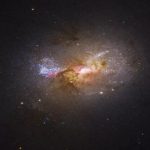 Hubble encontró un agujero negro del que nacen estrellas