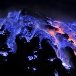 Іджен - найнезвичайніший діючий вулкан у світі