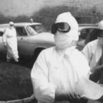 How did Moscow doctors prevent a smallpox epidemic in 1960?