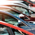 وبلغ الانخفاض في مبيعات السيارات الجديدة في أوروبا 20٪ في أبريل