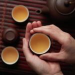 How different types of tea affect the human body