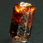 Який мінерал на Землі найрідкісніший?