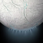Під льодами супутника Сатурна виявлено гарячі джерела?