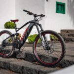 Audi випустила електричний гірський велосипед