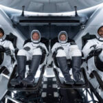 SpaceX posílá na ISS první astronautku ze Saúdské Arábie